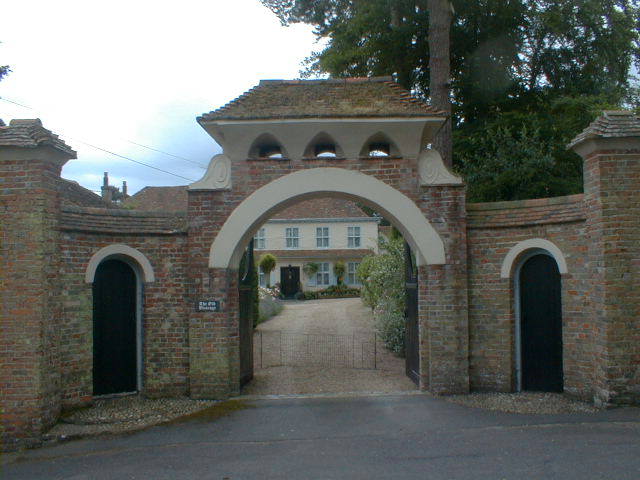 PIC00031.jpg (53666 bytes)